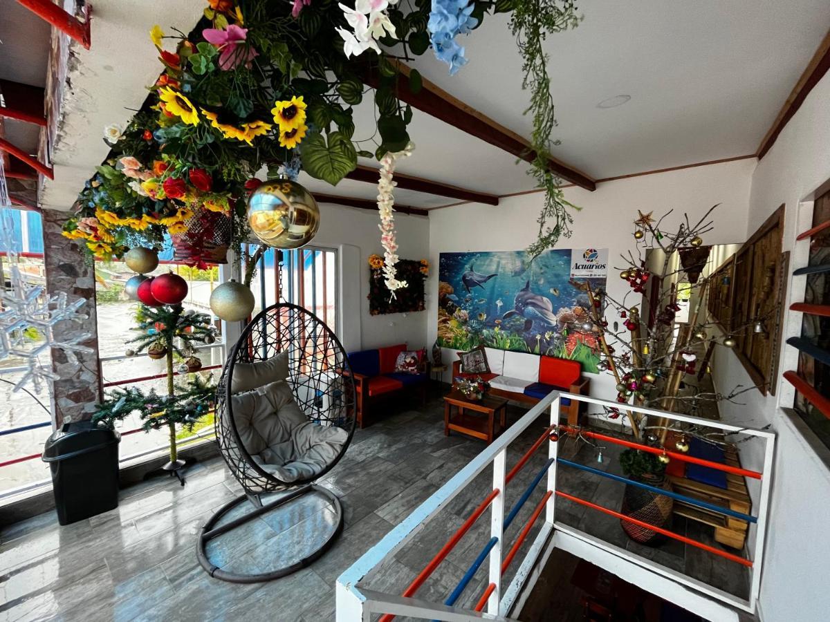 Acuarios Hostal Playa Ladrilleros 外观 照片