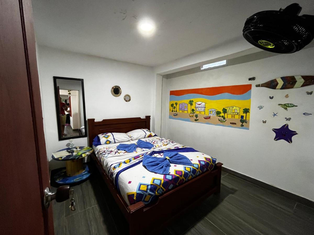 Acuarios Hostal Playa Ladrilleros 外观 照片