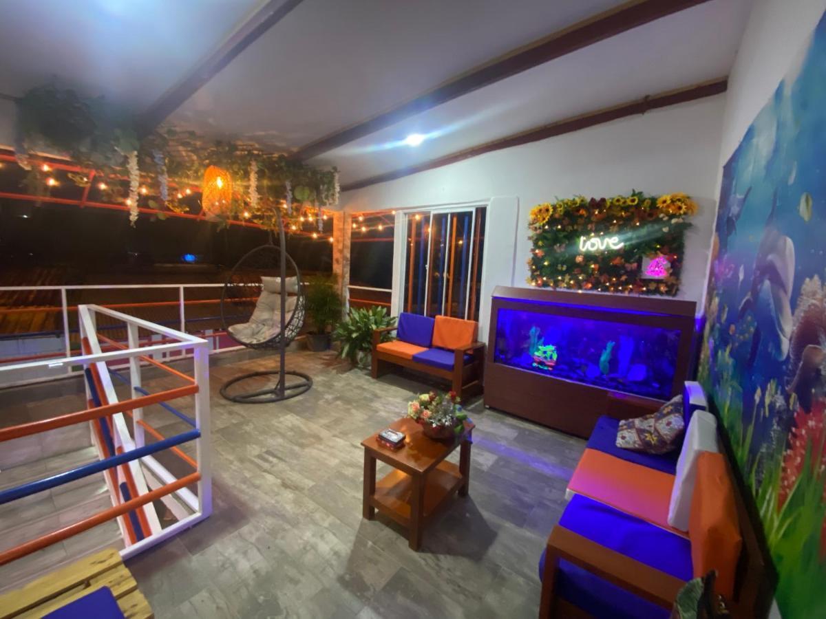 Acuarios Hostal Playa Ladrilleros 外观 照片