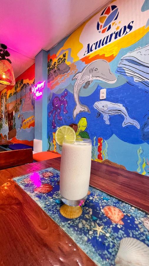 Acuarios Hostal Playa Ladrilleros 外观 照片