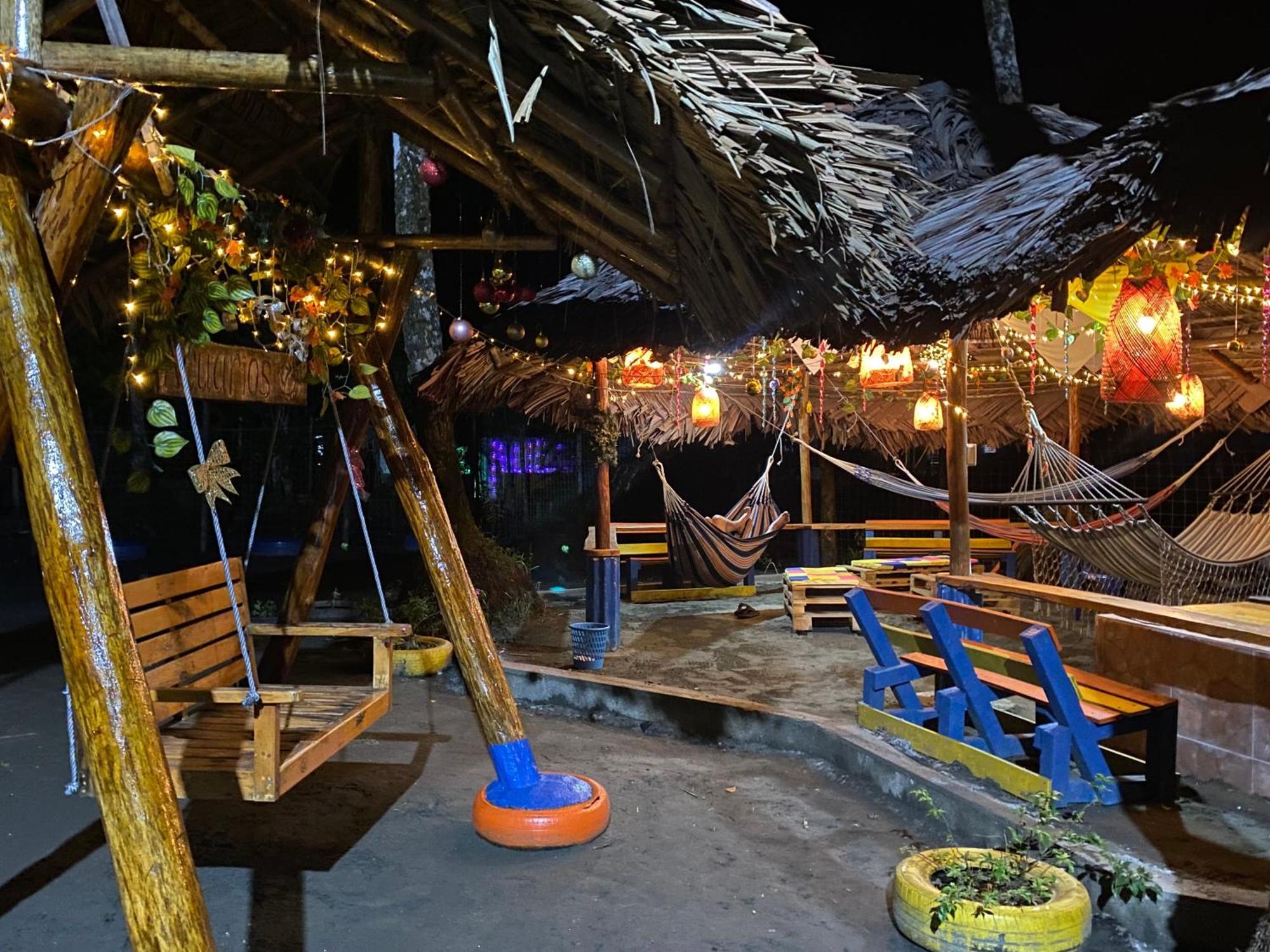 Acuarios Hostal Playa Ladrilleros 外观 照片