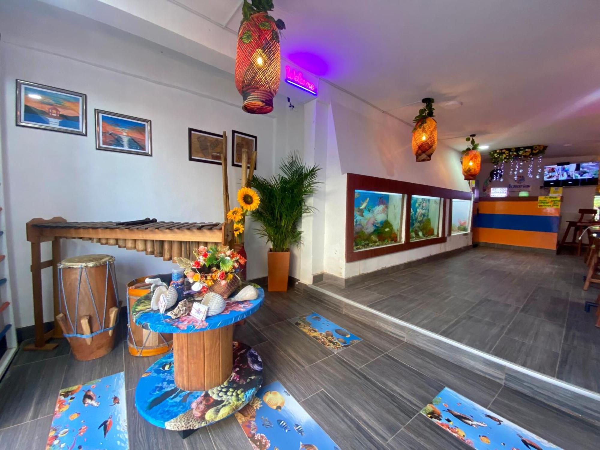Acuarios Hostal Playa Ladrilleros 外观 照片